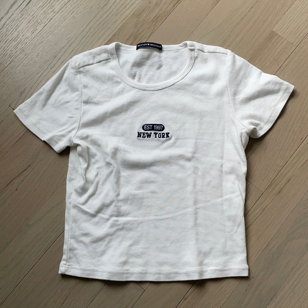 Brandy Melville T-shirt!